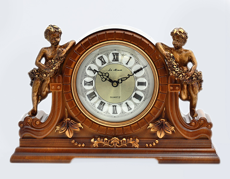 Часы настольные минута. La Minor 1352m статуэтка. Каминные часы. Часы каминные и настольные. Настольные часы в классическом стиле.